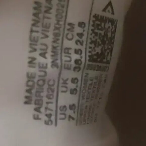 Women's Black Converse All Stars Low Top- Size 7 and 7.5 - Picture 6 of 10